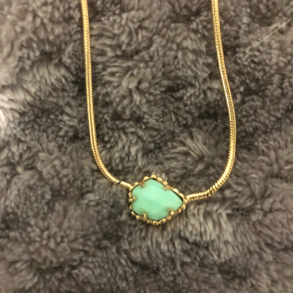 Kendra Scott Necklace
